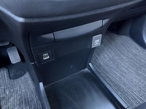 Used 2024 Honda Odyssey EX-L image 22