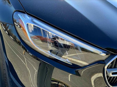 Certified 2026 Mercedes-Benz GLC 300 4MATIC image 17