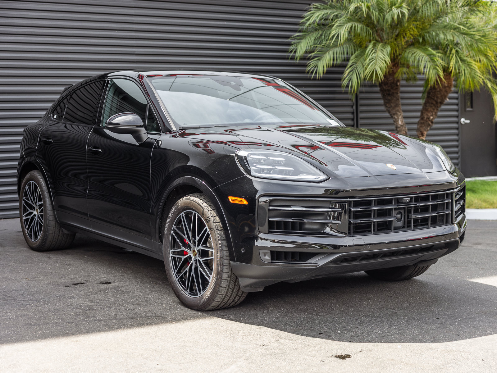 Certified 2024 Porsche Cayenne S AWD/4WD image 6