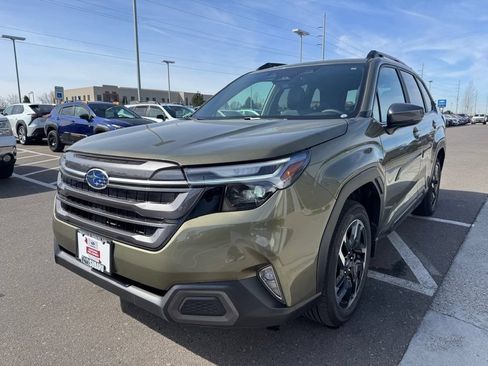 Used 2026 Subaru Forester Limited AWD/4WD image 3
