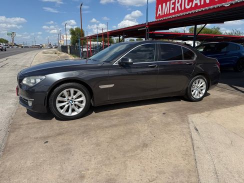Used 2015 BMW 740i RWD image 4