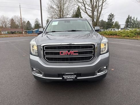 Used 2020 Chevrolet Traverse Premier w/ Redline Edition image 2