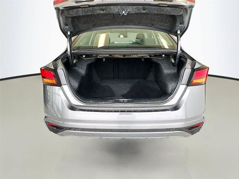 Used 2023 Nissan Altima 2.5 SV AWD/4WD image 23