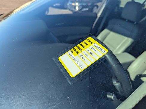 Used 2016 Acura ILX image 9