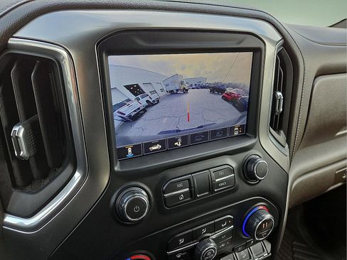 Used 2020 Chevrolet Silverado 2500 LTZ w/ LTZ Plus Package image 17