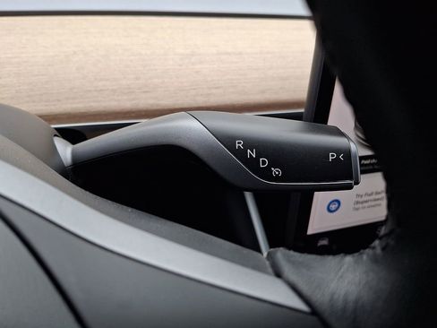 Used 2020 Tesla Model 3 Long Range image 15