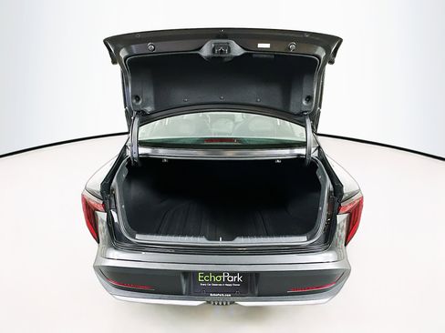 Used 2025 Kia K4 LXS image 27