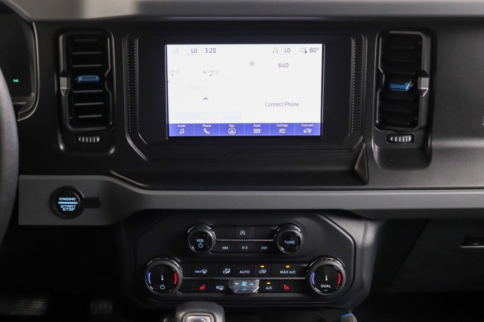 Used 2022 Ford Bronco Black Diamond AWD/4WD image 18