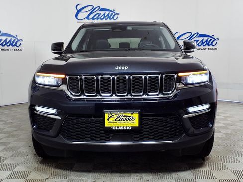 Used 2024 Jeep Grand Cherokee Limited w/ Trailer Tow Package RWD image 3