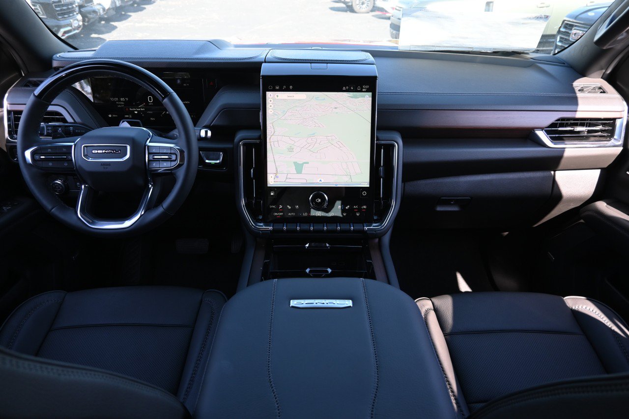 New 2026 GMC Yukon Denali AWD/4WD image 14
