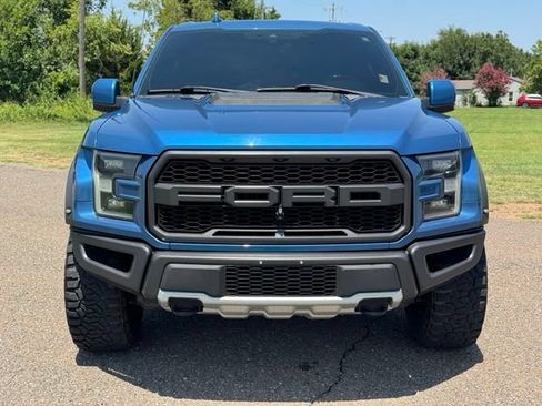 Used 2019 Ford F150 Raptor w/ Equipment Group 802A Luxury AWD/4WD image 2