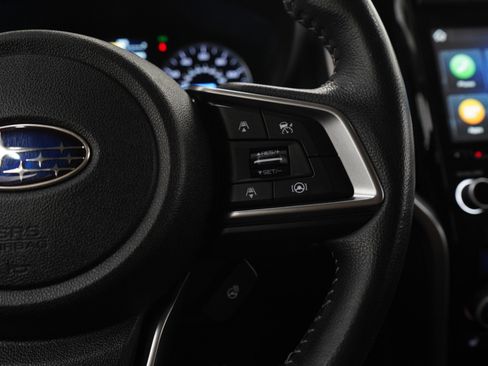 Used 2022 Subaru Ascent Limited image 29