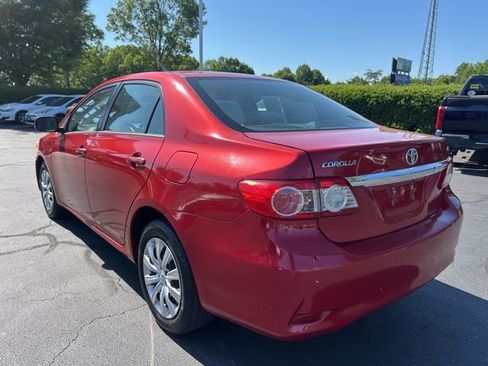 Used 2012 Toyota Corolla LE FWD image 9