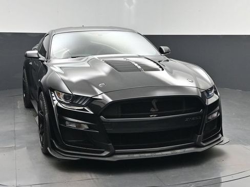 Used 2021 Ford Mustang Shelby GT500 w/ Technology Package RWD image 21