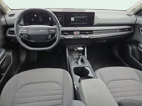 Used 2025 Kia K4 EX FWD image 10