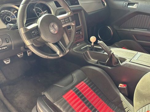 Used 2013 Ford Mustang Shelby GT500 image 12