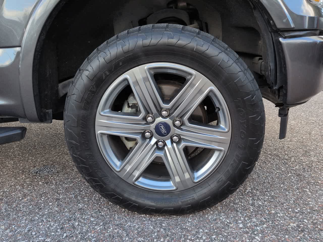 Used 2017 Ford F150 XLT w/ Equipment Group 302A Luxury AWD/4WD image 11