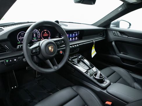 New 2026 Porsche 911 Carrera 4 GTS image 4
