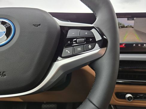 New 2026 BMW i4 xDrive40i w/ Parking Assistance Package image 31