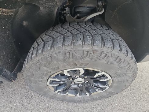 Used 2024 Chevrolet Silverado 1500 ZR2 w/ Technology Package image 4