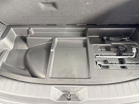 Certified 2025 MAZDA CX-70 3.3 Turbo S w/ Premium Plus image 41