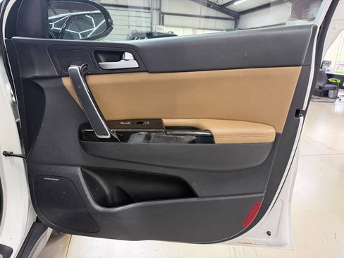 Used 2021 Kia Sportage SX AWD/4WD image 16