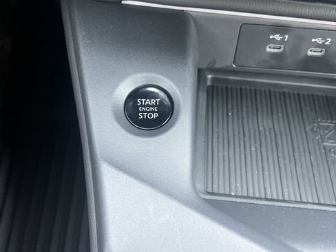 New 2026 Nissan Sentra SV w/ SV Convenience Package FWD image 6