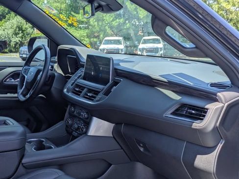 Used 2024 Chevrolet Tahoe Z71 w/ Z71 Off-Road Package AWD/4WD image 39