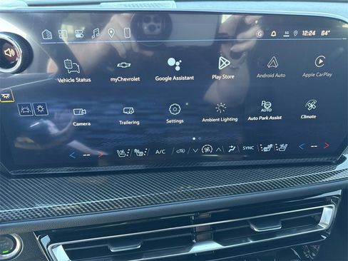 New 2026 Chevrolet Traverse High Country image 17