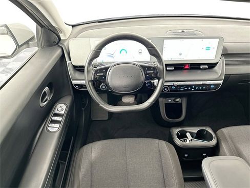 Used 2022 Hyundai Ioniq 5 SE image 10