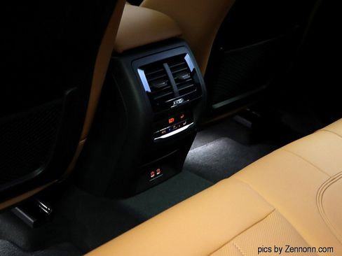 Certified 2024 BMW X4 xDrive30i w/ Premium Package image 14