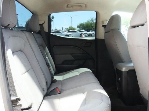 Used 2018 Chevrolet Colorado W/T w/ WT Convenience Package RWD image 27