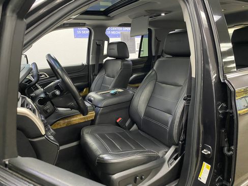 Used 2017 GMC Yukon Denali w/ Open Road Package AWD/4WD image 13