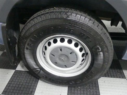 Used 2019 Mercedes-Benz Sprinter 144 image 14