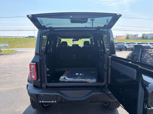 New 2026 Ford Bronco Badlands AWD/4WD image 11