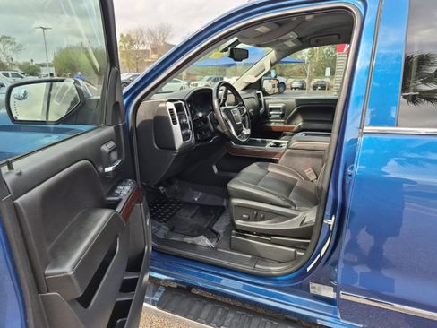 Used 2018 GMC Sierra 1500 SLT w/ Texas SLT Premium Package image 11