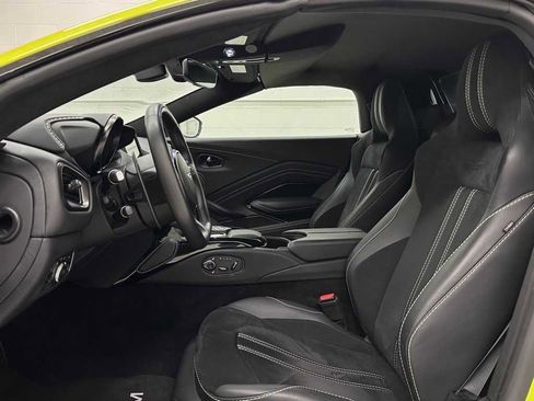 Used 2022 Aston Martin V8 Vantage image 40