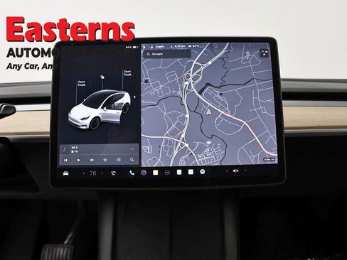 Used 2021 Tesla Model Y Long Range AWD/4WD image 12