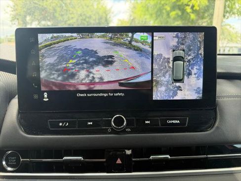 Used 2025 Mitsubishi Outlander SE FWD image 23