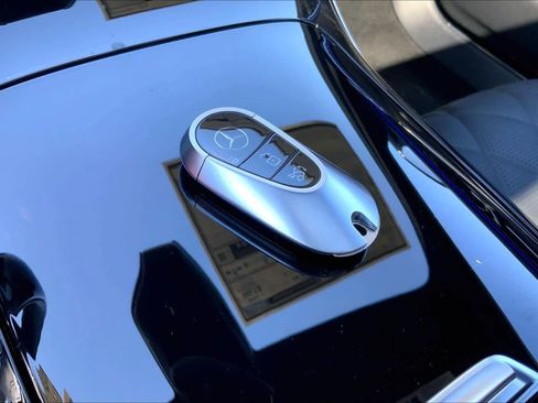 New 2026 Mercedes-Benz S 580 4MATIC Sedan image 21