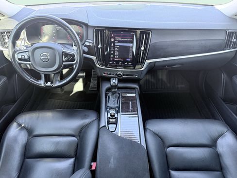 Used 2018 Volvo S90 T5 Momentum w/ Convenience Package image 29