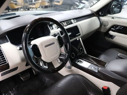Used 2019 Land Rover Range Rover Long Wheelbase Autobiography image 13