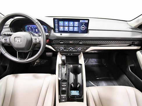 Certified 2024 Honda Accord EX-L image 3