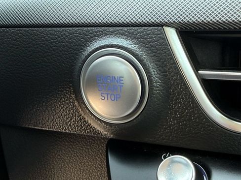 Used 2025 Hyundai Sonata SEL FWD image 26