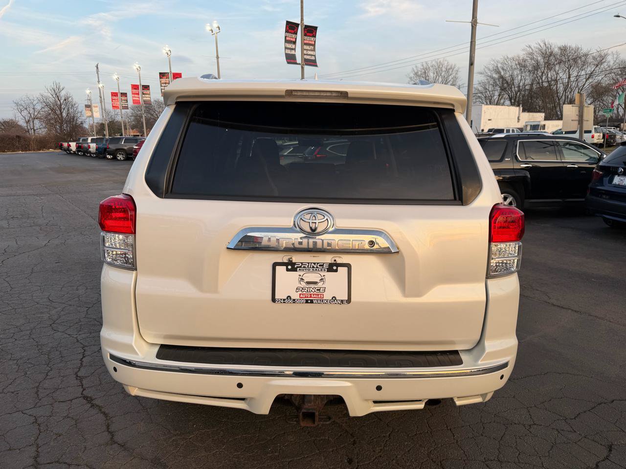 Used 2010 Toyota 4Runner SR5 w/ Convenience Pkg AWD/4WD image 6