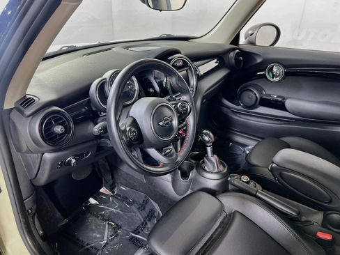 Used 2019 MINI Cooper S FWD image 9