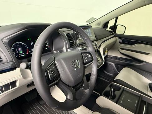 New 2026 Honda Odyssey Elite image 15