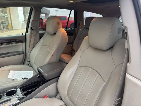 Used 2014 Buick Enclave Premium w/ Trailering Provision Package image 10