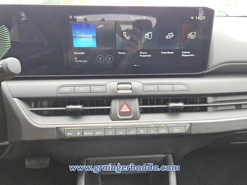 Used 2025 Kia K4 FWD image 15