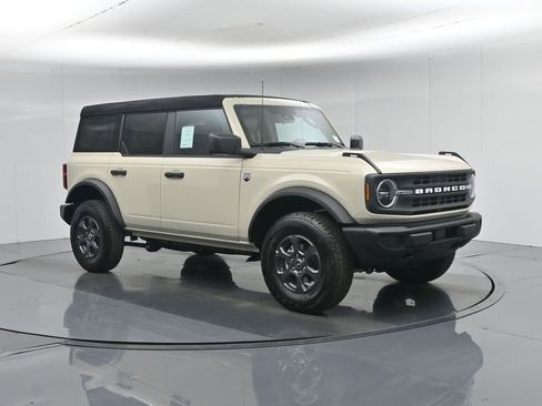 New 2026 Ford Bronco Big Bend AWD/4WD image 6